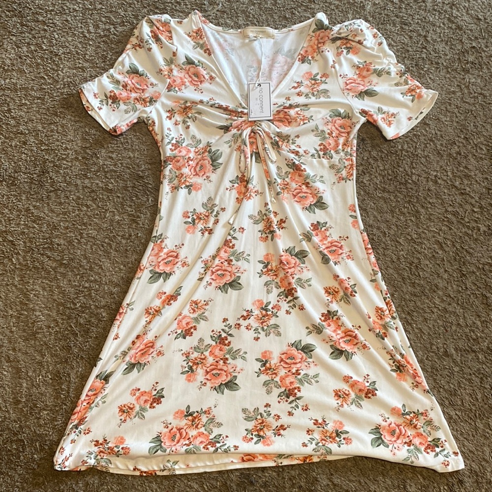 NWT Juniors no comment floral‎ dress